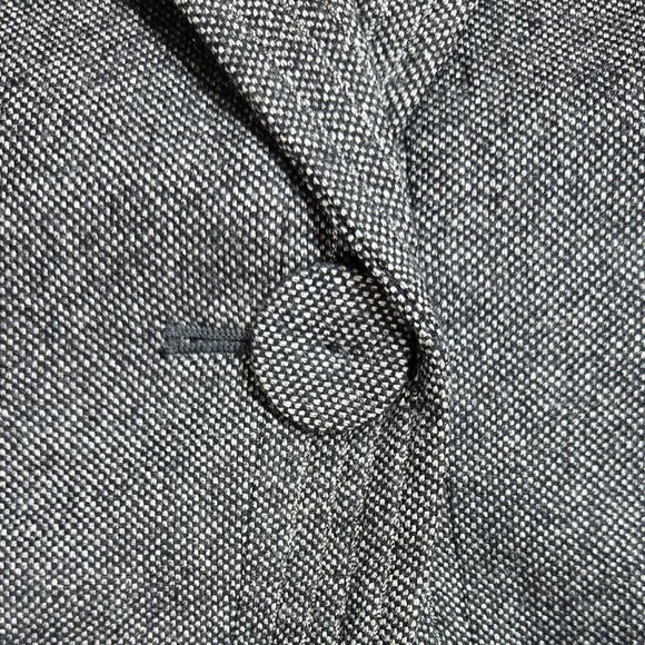 Ann Taylor Virgin Wool Blend Gray One Button Blazer Contrast Stitching Preppy - Picture 5 of 10